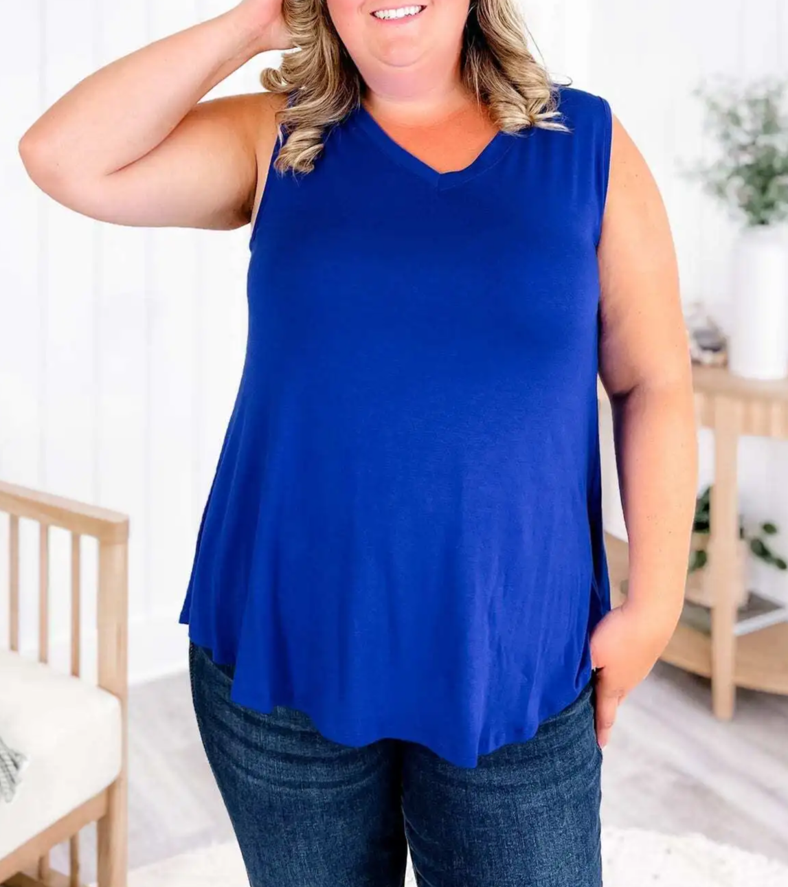 V-neck tank top(-Multiple Colors-)