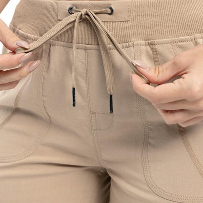 🔥Last day promotion-Women’s Loose Fit Lightweight Capri Cargo Pants – Casual 3/4 Trousers with 6 Pockets