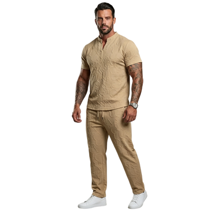 Men's Casual Textured Notched Neck Tee & Regular-Fit Drawstring Trousers
