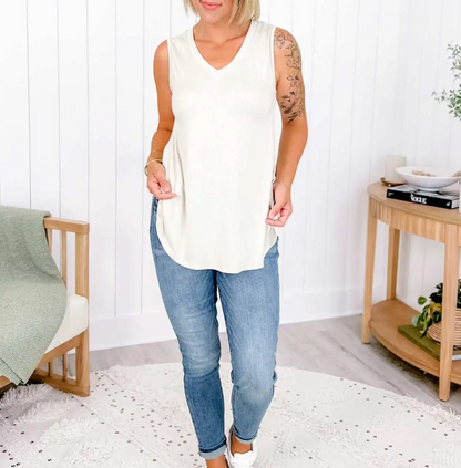 V-neck tank top(-Multiple Colors-)