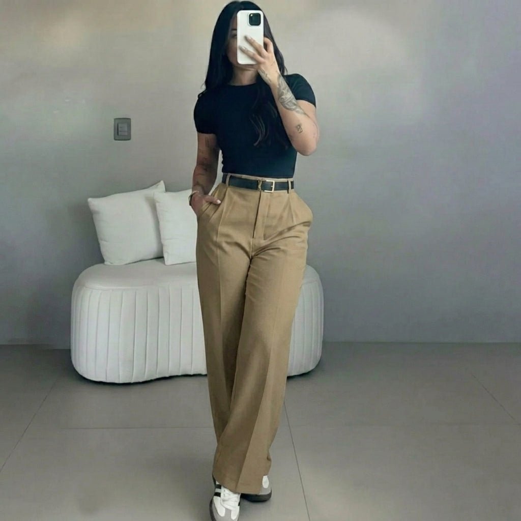 ✨ High-Waisted Straight-Leg Pants