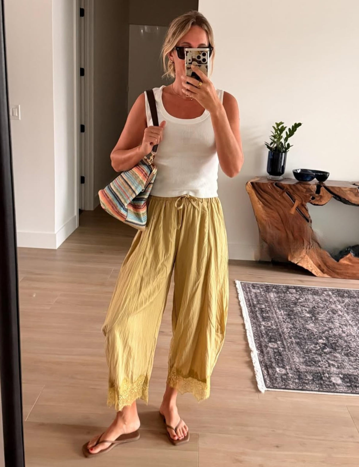 Women’s Lace-Trim Wide-Leg Pants – Lightweight Casual Trousers with Elastic Drawstring Waist