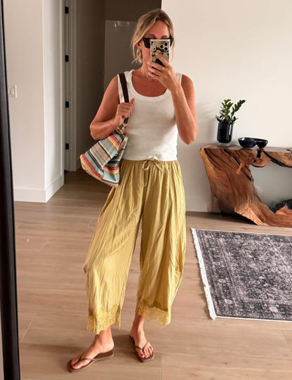 Women’s Lace-Trim Wide-Leg Pants – Lightweight Casual Trousers with Elastic Drawstring Waist