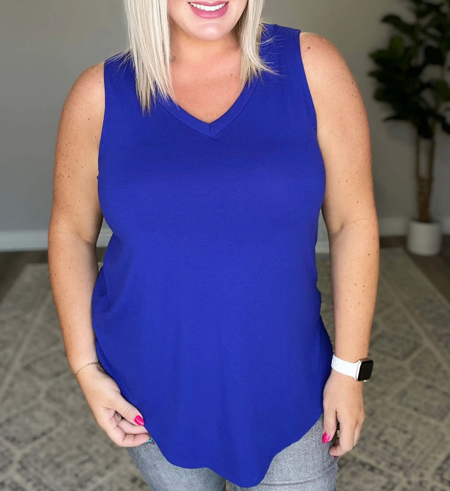 V-neck tank top(-Multiple Colors-)
